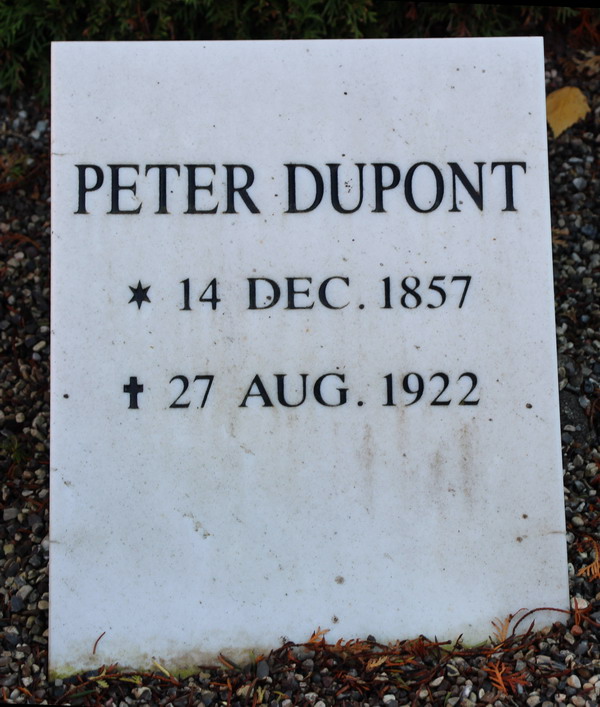 Peter Duponts gravsten