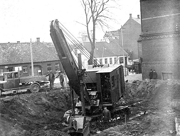 Udgravning ved Sct. Josephs hospital marts 1929